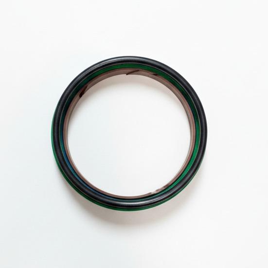 Putzmeister 410504SK Seal Kit | S-Valve Outlet Bearing Seal Replacement